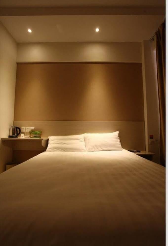 Hanting Hotel ต้าหลี่ ภายนอก รูปภาพ