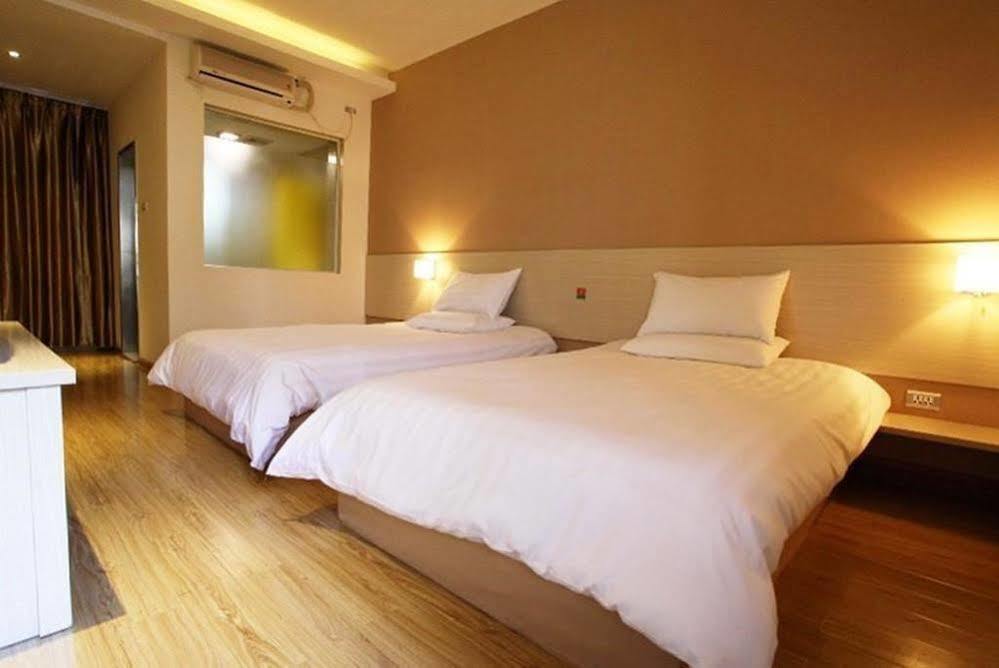 Hanting Hotel ต้าหลี่ ภายนอก รูปภาพ
